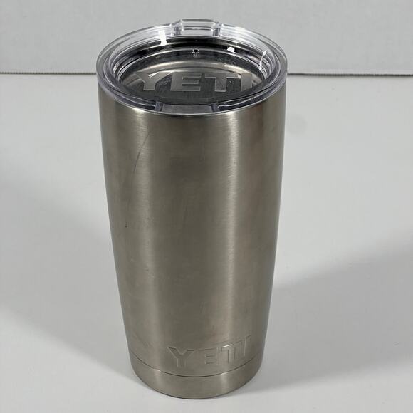 YETI Rambler 20 oz Stainless Steel Silver Vacuum Insulated Tumbler Cup With Lid - Picture 1 of 8